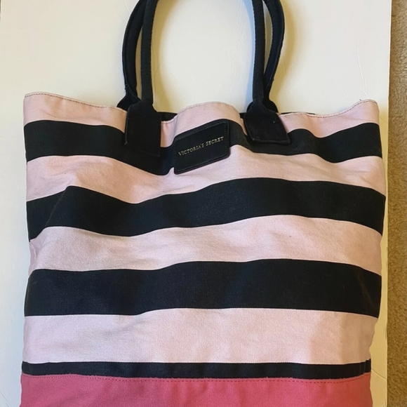 Victoria's Secret Tote bag - Picture 3 of 4